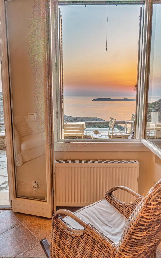 Irida Villa - Sea & Sunset Flats By Explore Andros Баці Екстер'єр фото